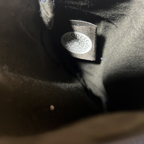 Brand NEW Third Eye Embroidered Velvet Pouch - Picture 4 of 4